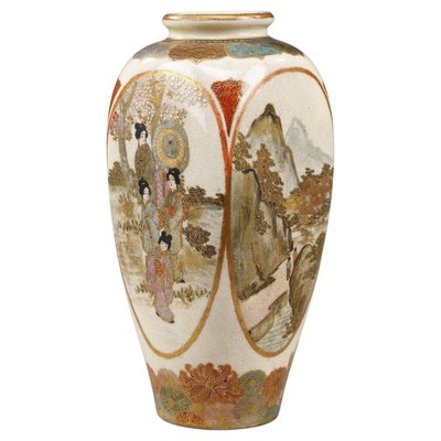 Paire de vases Satsuma décor d'oiseau Japon XIXe Meiji