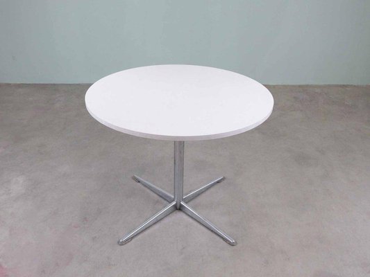 Vintage White Round Coffee Table