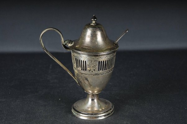 Sterling Silber Zuckerdose mit Löffel von George Nathan & Ridley Hayes, England, 2er Set bei Pamono kaufen