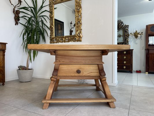 Furniture antik 2024