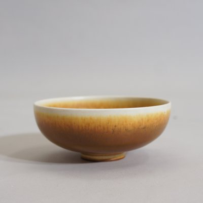 Mid Century Brown Ceramic Bowl By Berndt Friberg For Gustavsberg 1965 For Sale At Pamono