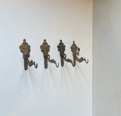 Vintage Dragon Wall Hooks in Brass, 1970s, Set of 4 for sale at Pamono