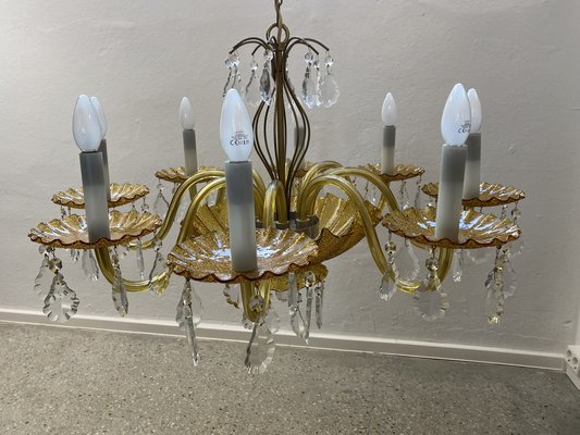 Venetian 8 Flame Chandelier in Yellow Glass