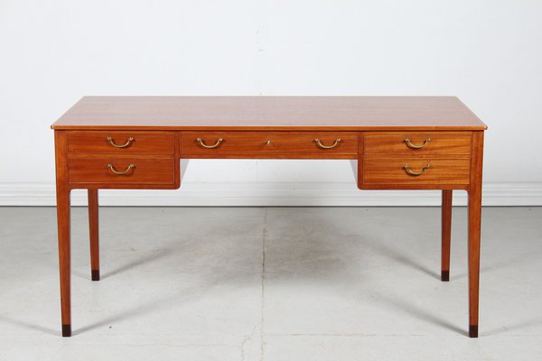 Writing on sale desk aj