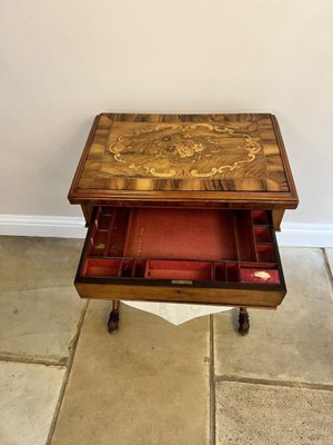 ヴィンテージgame table Antique Victorian Burr Walnut Inlaid Floral Marquetry Games Table