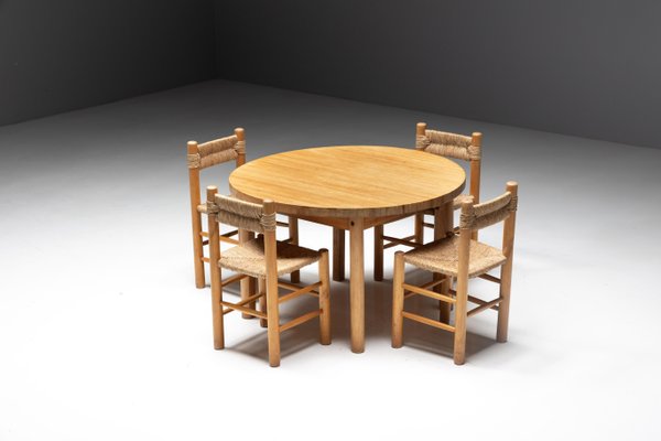 Pine Dining Table in the style of Charlotte Perriand, France