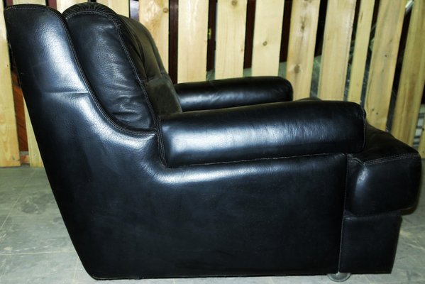 Black leather armchairs for sale outlet