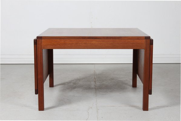 Børge Mogensen Extendable Coffee Table 5362 by Fredericia