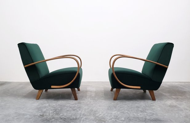 Bentwood Armchair with Emerald Green Velvet Upholstery by Jindřich