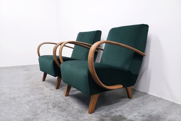 Bentwood Armchair with Emerald Green Velvet Upholstery by Jindřich