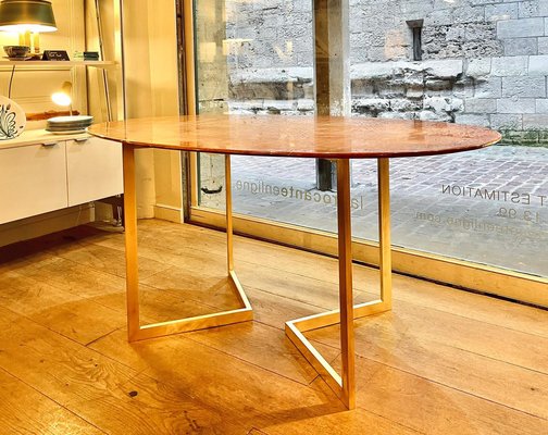 Tavolo ovale in marmo rosso di Alicante, anni '70 in vendita su Pamono