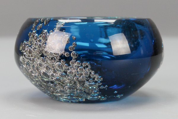 Kleine blaue Glasschale von Zwiesel, Deutschland, 1970er bei Pamono kaufen