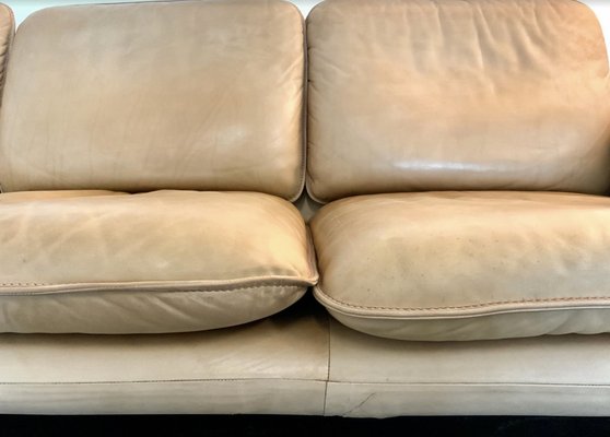 Vintage Ds-61 3-Seater Sofa with Magazine Rack in Leather from de