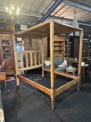 Antique cherry four poster bed deals