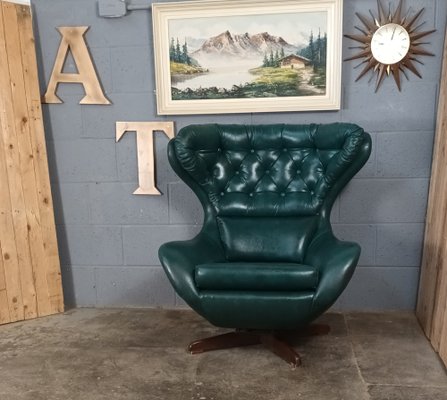 Retro swivel 2024 egg chair