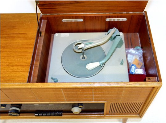 Type F6S 04AR Radio Cabinet from Philips, 1950s for sale at