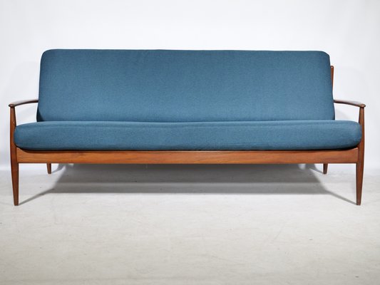 no.0333 羽根のダガーとシックなウッド Mid-Century Danish Teak 3-Seater Sofa by Arne Vodder for France ピアス