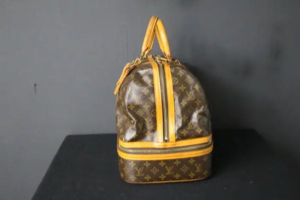 Bag Grosse Sacoche Louis Vuitton Sold At Auction: Louis Vuitton