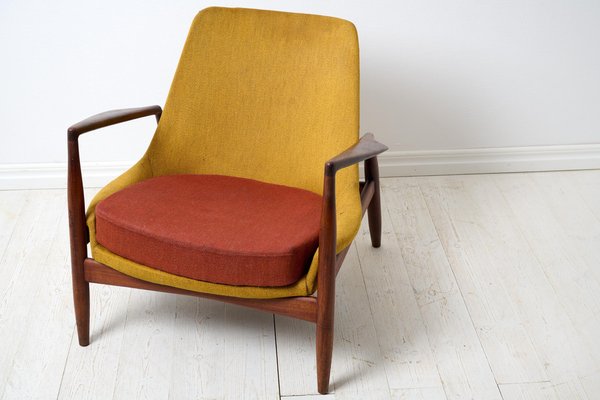 Scandinavian Seal Lounge Chair in Teak by Ib Kofod Larsen 1950s for sale at Pamono