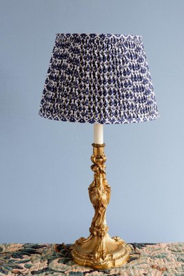 French Louis XV Gilt Bronze Table Lamp, 1800s for sale at Pamono
