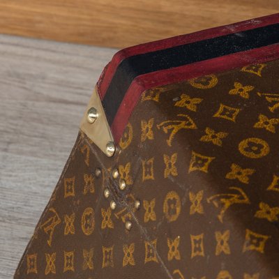 Louis vuitton pullman suitcase hotsell