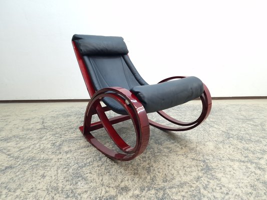 Vintage Rocking Chair in Leather by Gae Aulenti for Poltronova for