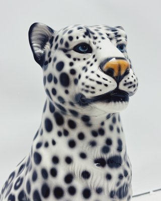 Snow Leopard Ceramic Figurine by Ceramiche Boxer for sale at Pamono