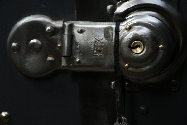 American Wardrobe Trunk from Excelsior Stanford, 1920s for sale at