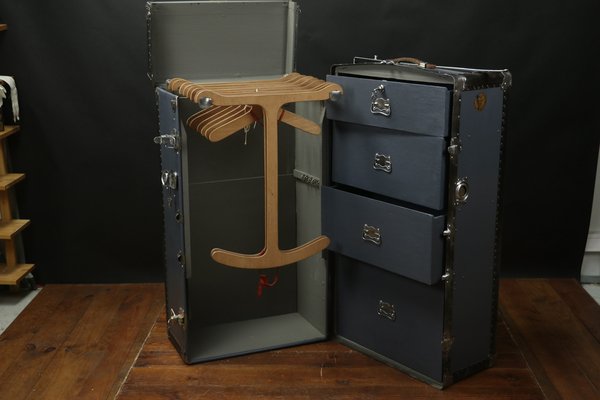 American Wardrobe Trunk from Excelsior Stanford, 1920s for sale at