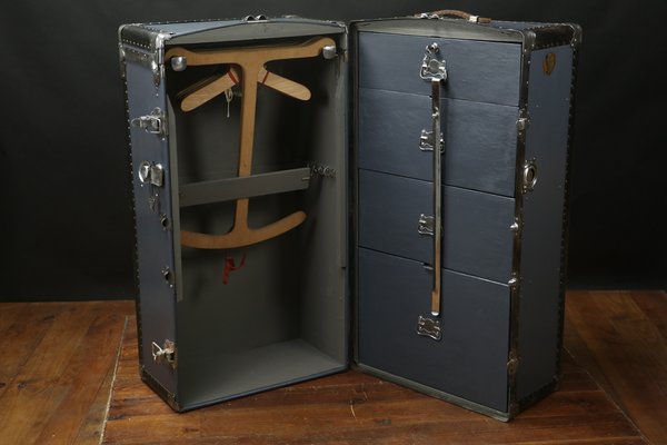 American Wardrobe Trunk from Excelsior Stanford, 1920s for sale at