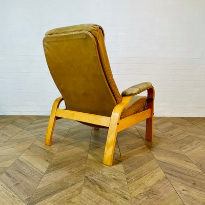 Mid-Century Leather Lounge Chair by Skoghaug, 1970s for sale at Pamono
