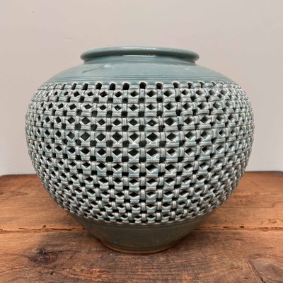 青磁 海律 壺 箱付Decorative Vase Seiji 青磁 海律 壺 箱付Decorative Vase Seiji 青磁 海律 壺 箱付