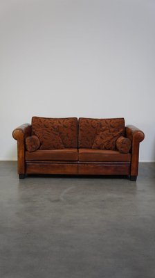 2.5 Seat Sheep Leather Sofa with Fabric Cushions in English Style for sale at Pamono