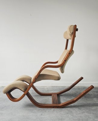 Iconic Gravity Balans Reclining Chair attributed to Peter Opsvik