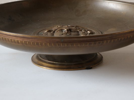 Bronze Bowl Attributed to Grand Tour after the Antique. Bronze Bowl Attributed to Grand Tour after the Antique.
