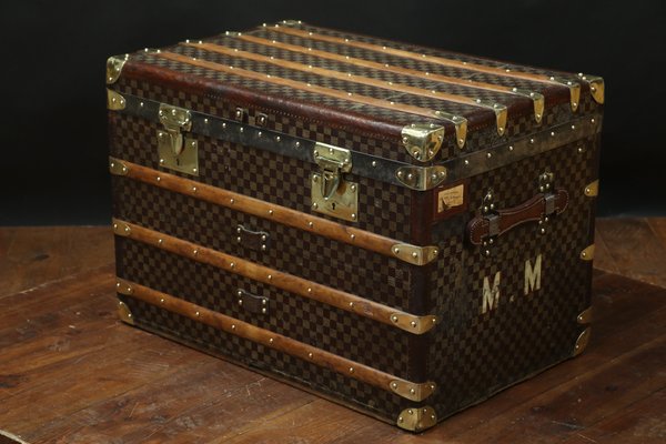 R906 MOYNAT damier trunk - La Malle en Coin