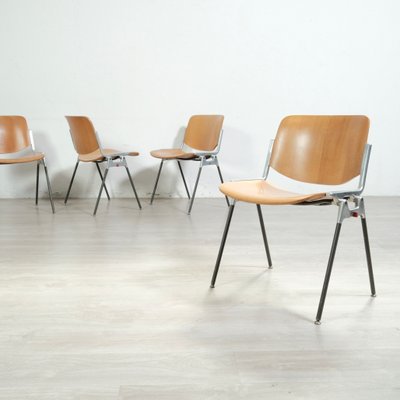 Chaise Vintage Anonima Castelli DCS106 Des Années 1970 - Restaurée En Atelier, Rouge