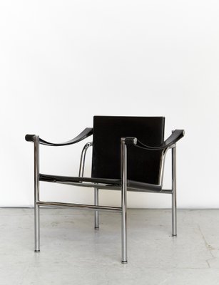 LC1 Basculant Chair by Le Corbusier for Cassina, 1980s for sale at