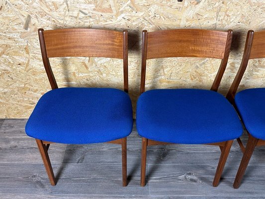 Danish Modern Teak Dining Chairs 1960s Set of 4 for sale at Pamono
