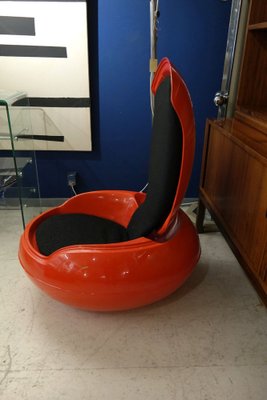 Spage Age Red Garden Egg Chair by Peter Ghychy, 1960s for sale at
