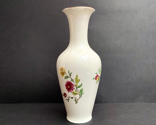 Vase aus Elfenbeinweißem Porzellan von Eschenbach, Bayern, Deutschland, 1950er bei Pamono kaufen