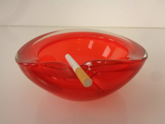 Vintage Italian Red Murano Glass Ashtray, 1960s for sale at Pamono
