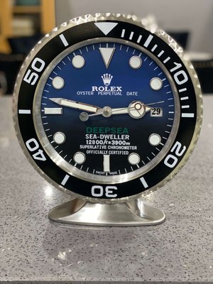Reloj de escritorio Deepsea Dweller de Rolex en venta en Pamono