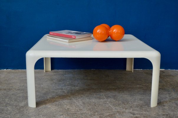 Tavolino da caffè vintage di Vico Magistretti per Artemide, anni