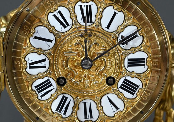 Horloge en Bronze par pour Palais Royal, 1870s en vente