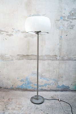 Clitunno Grande Floor Lamp by Vico Magistretti for Artemide Clitunno Grande Floor Lamp by Vico Magistretti for Artemide