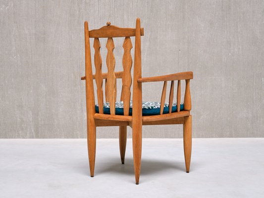 Sculptural armchair new arrivals