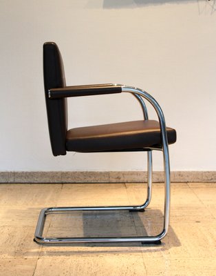 Vitra Visasoft カンチレバーチェア Visasoft - Love That Design