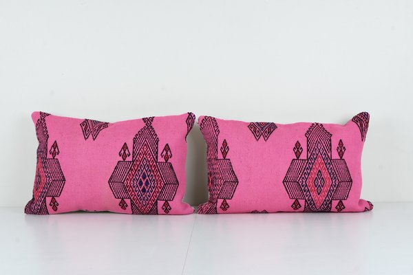Gestreifte Kissenhüllen aus Wolle in Rosa, 2010er, 2er Set bei Pamono kaufen