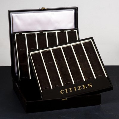 Citizen watch box for sale new arrivals